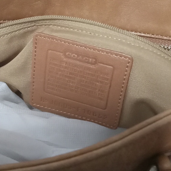 Handbag - Picture 3 of 8